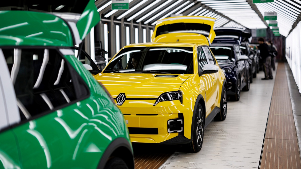 Renault se une a Volkswagen y Stellantis para blindar la industria europea frente a China