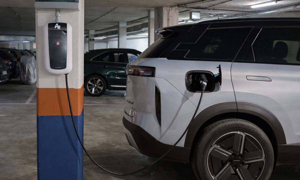 ¿Falta electricidad para los coches eléctricos? Este dato lo cambia todo