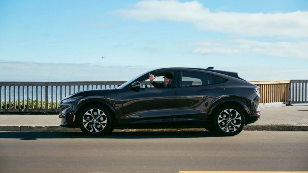 Tras más de 500.000 km, así se encuentra la batería de este Ford Mustang Mach-E