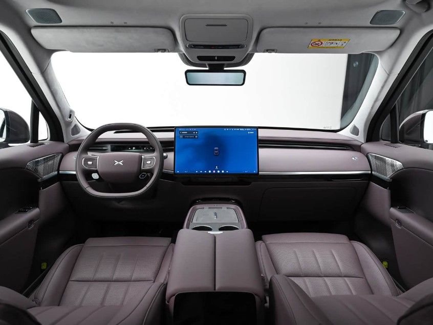 Nuevo Xpeng GX: 750 km de autonomía, carga en 11 minutos y la última tecnología