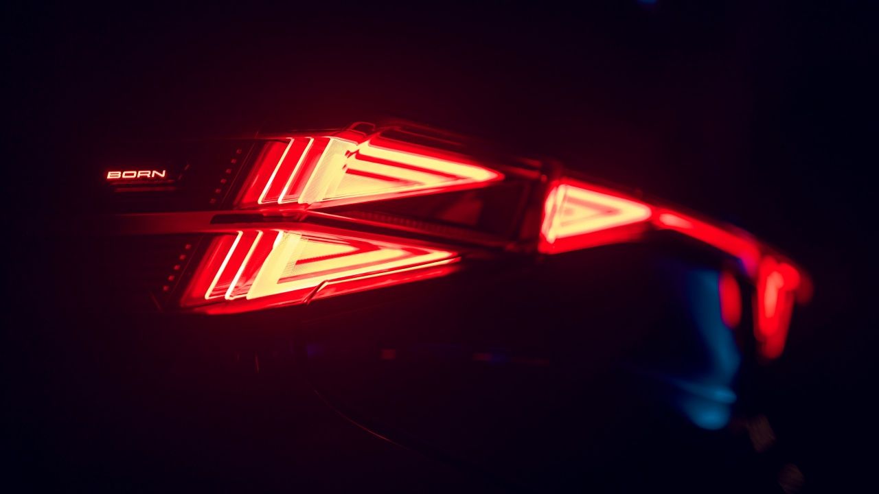 El nuevo CUPRA Born ya tiene fecha de presentación, esto es todo lo que sabemos de él