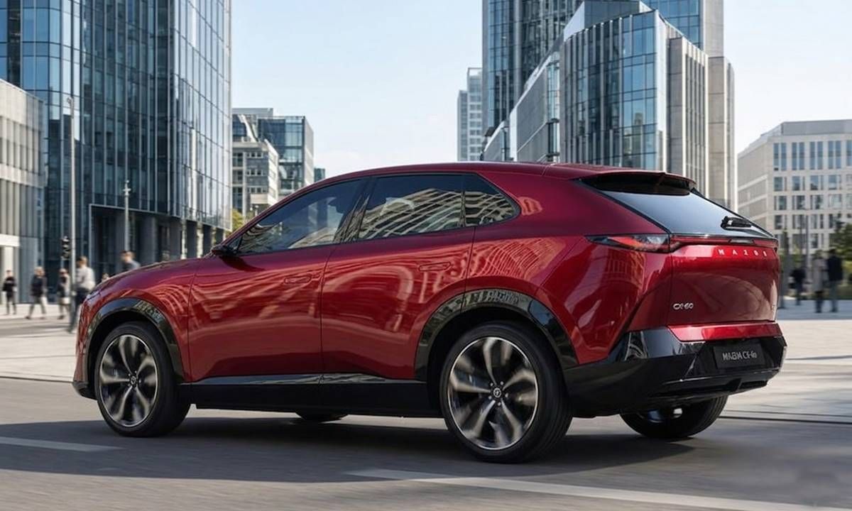 El Mazda CX-6e arranca en 45.990 euros con 484 km de autonomía