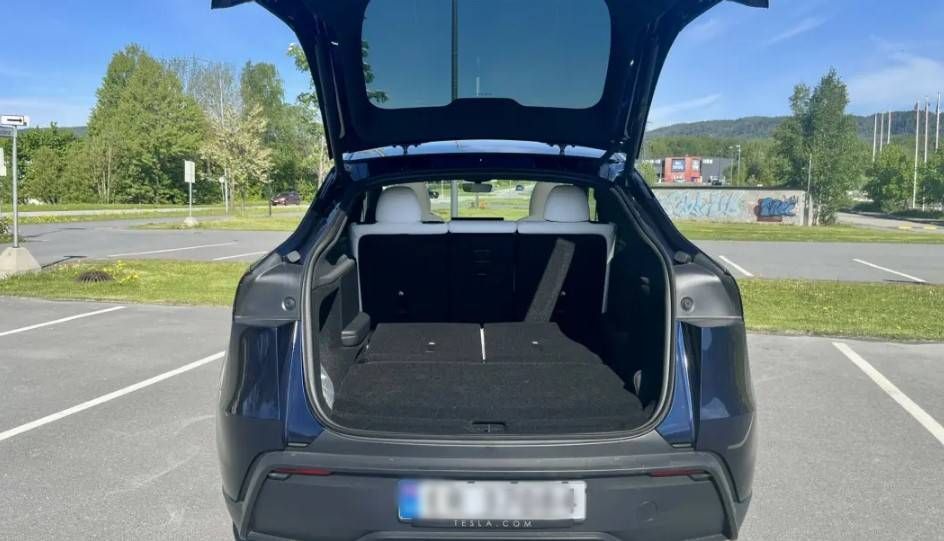 El Tesla Model Y de siete plazas sorprende por lo poco que pierde de maletero