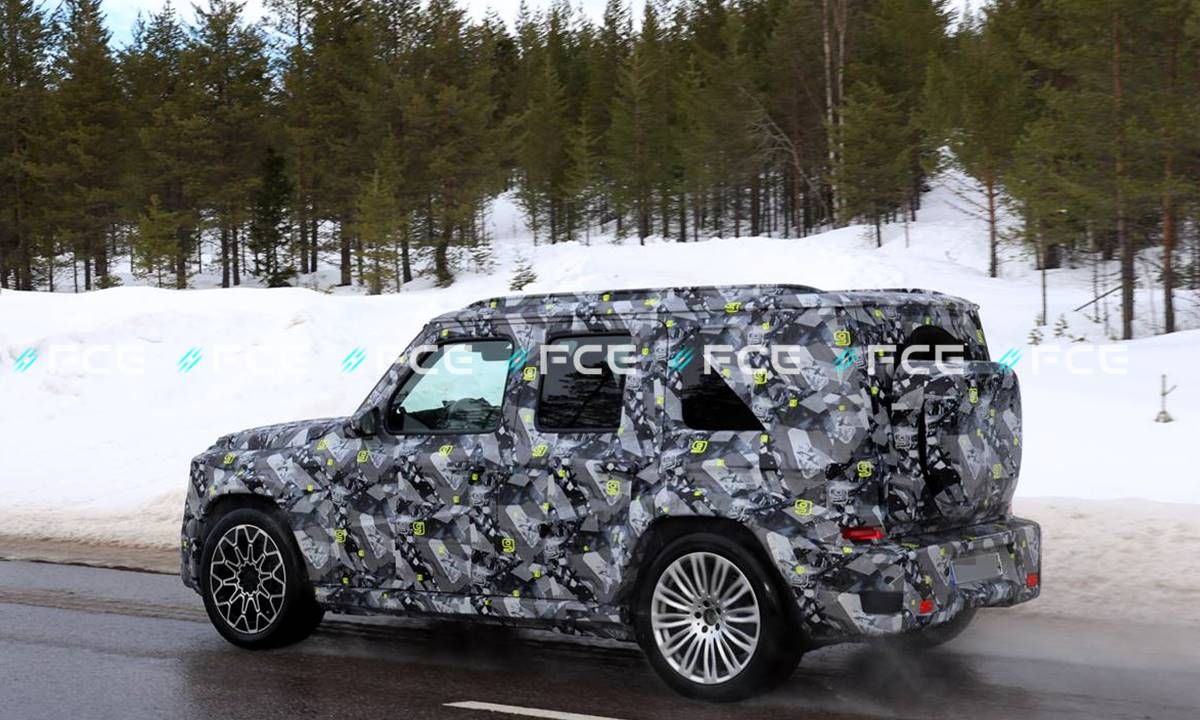 El nuevo Mercedes Clase G eléctrico apunta a los 600 km de autonomía y se deja ver con menos camuflaje