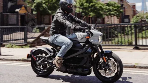 La moto eléctrica de Harley se desploma: la LiveWire One baja más de 10.000 euros
