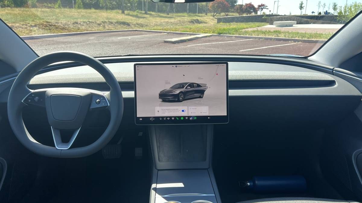 Tesla Model 3 Traccion trasera FCE