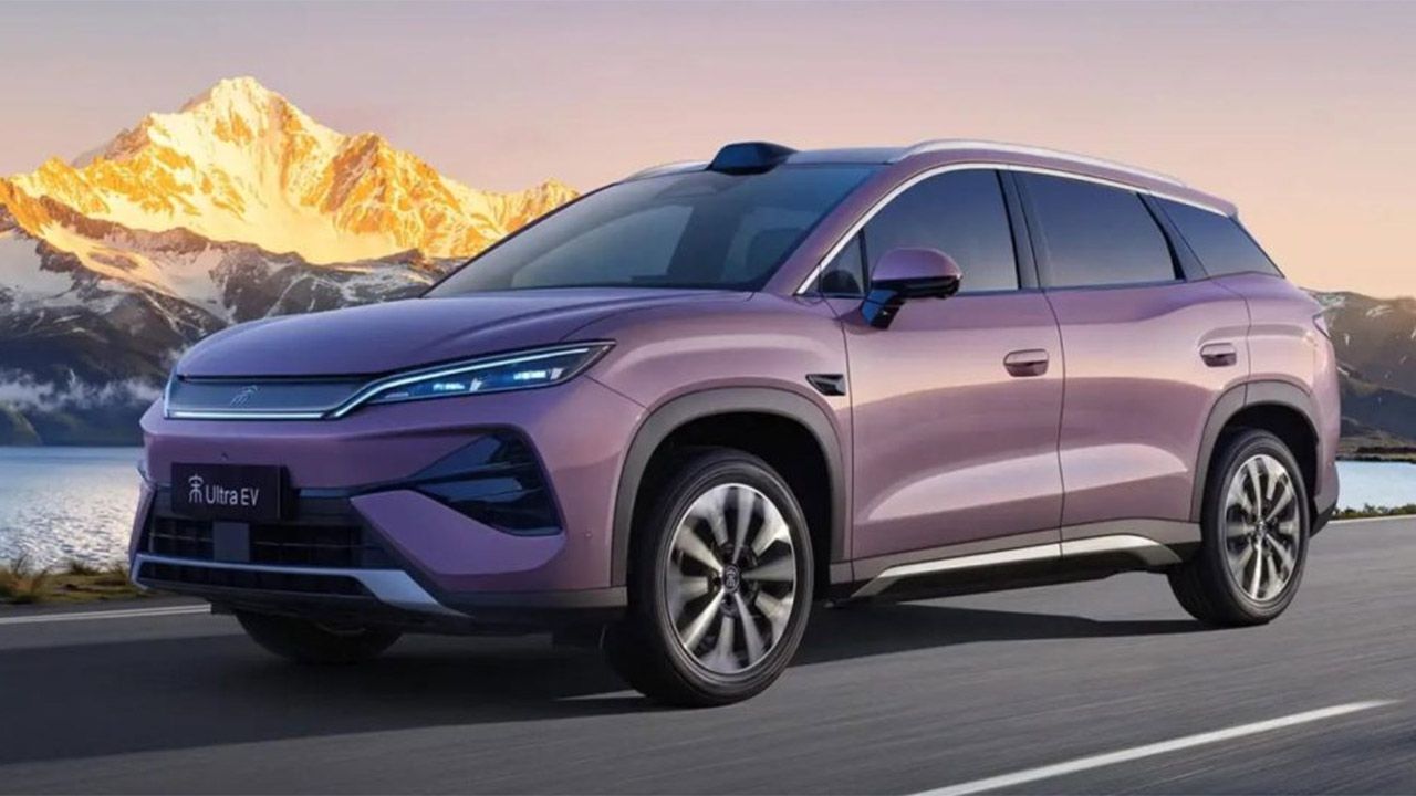 BYD arrasa en ventas con su primer SUV familiar que se carga en 5 minutos y muestra el camino para Europa