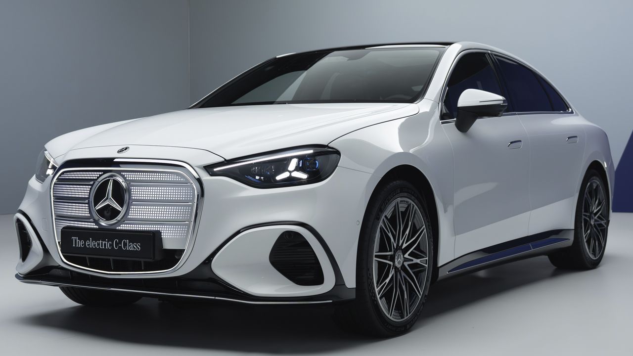 El nuevo Mercedes Clase C eléctrico ya tiene precio en España, y llega con más de 700 km de autonomía