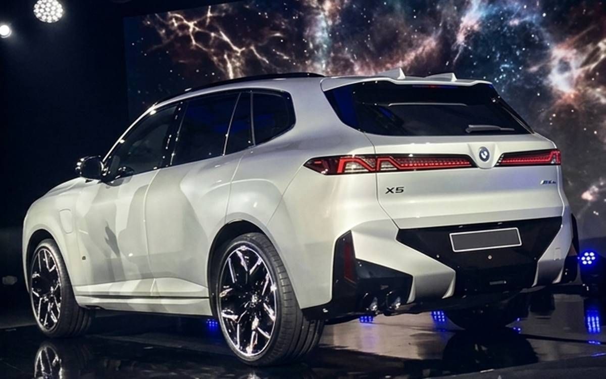 Así será el nuevo BMW iX5 con 141 kWh y 845 km de autonomía