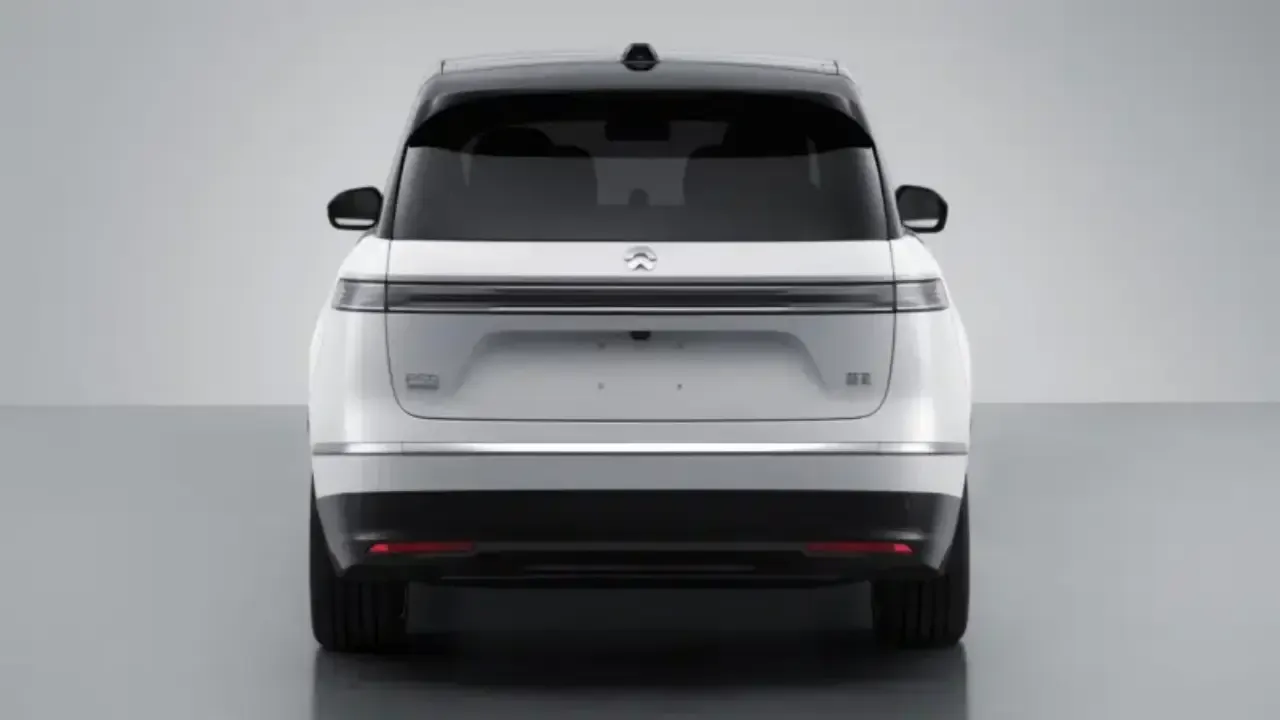 El SUV eléctrico más grande de China mide como un Cadillac Escalade: así es el nuevo NIO ES9