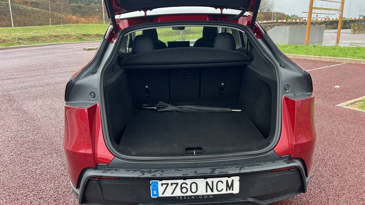 Tesla Model Y FCE