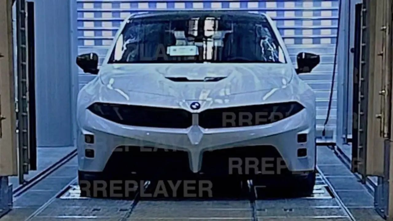 A BMW se le filtra el M3 eléctrico, así es la versión más bestia del nuevo i3