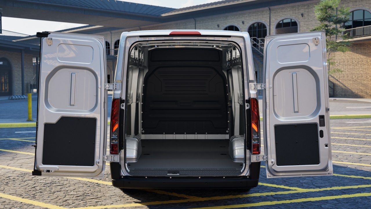 Ford presenta su nueva furgoneta eléctrica Transit City: fabricada en China con 254 km de autonomía