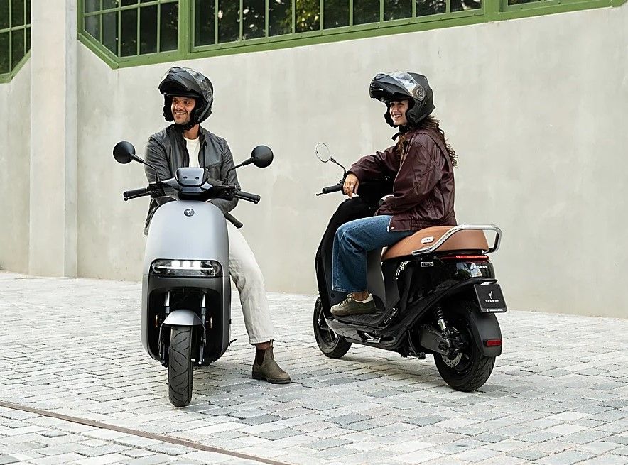Scooters eléctricos por menos de 5.000 euros: estos son los más interesantes