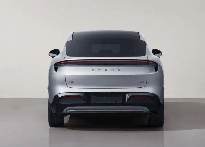 Xpeng prepara su gran golpe en Europa con el nuevo Mona L03: un SUV eléctrico por menos de 40.000 euros