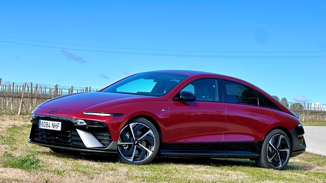 Probamos el Hyundai IONIQ 6, más de 1.000 km con el eléctrico que viaja como un coche de gasolina
