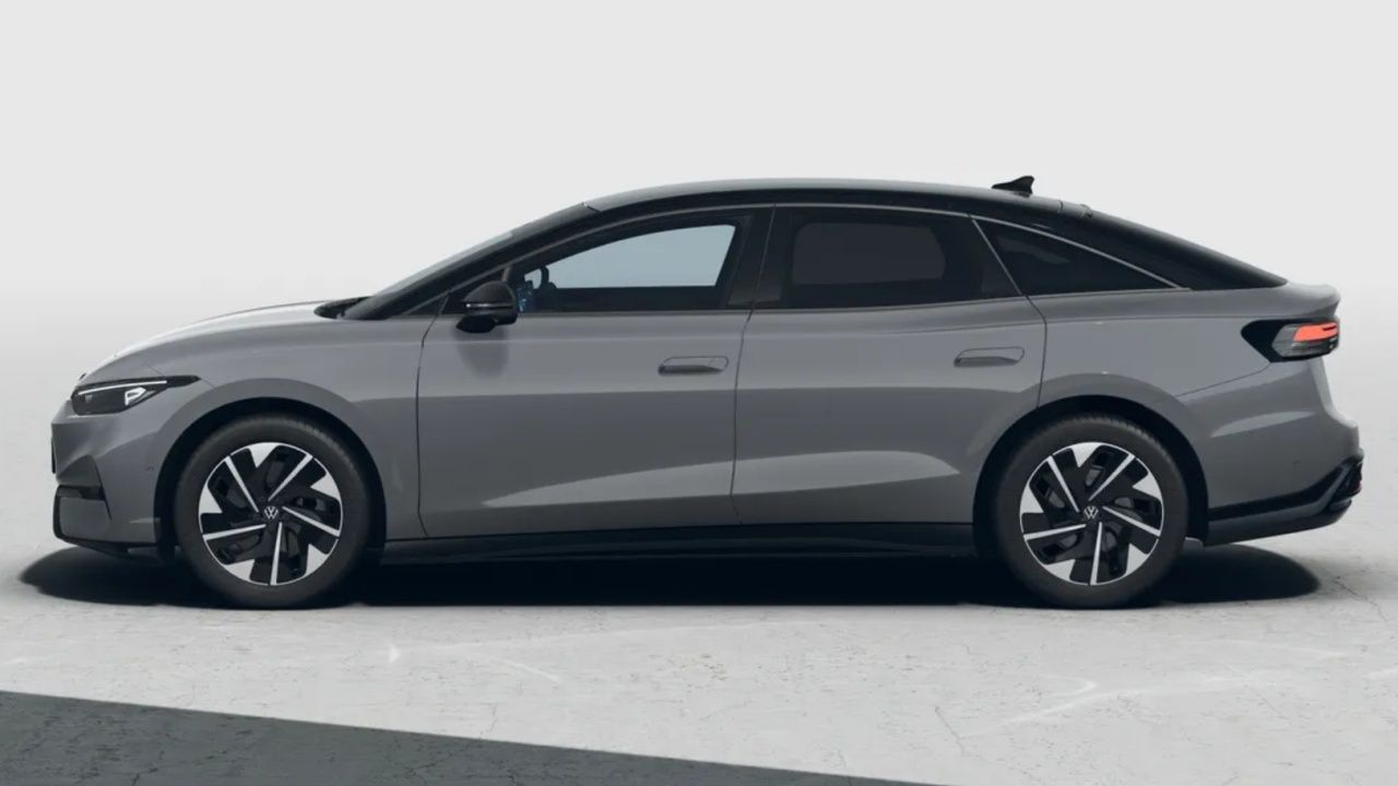 El Volkswagen ID.7 recibe una versión más barata con casi 500 km de autonomía