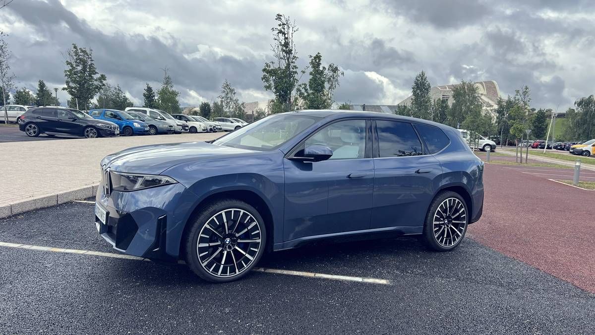 Prueba de autonomía a 120 km/h del BMW iX3