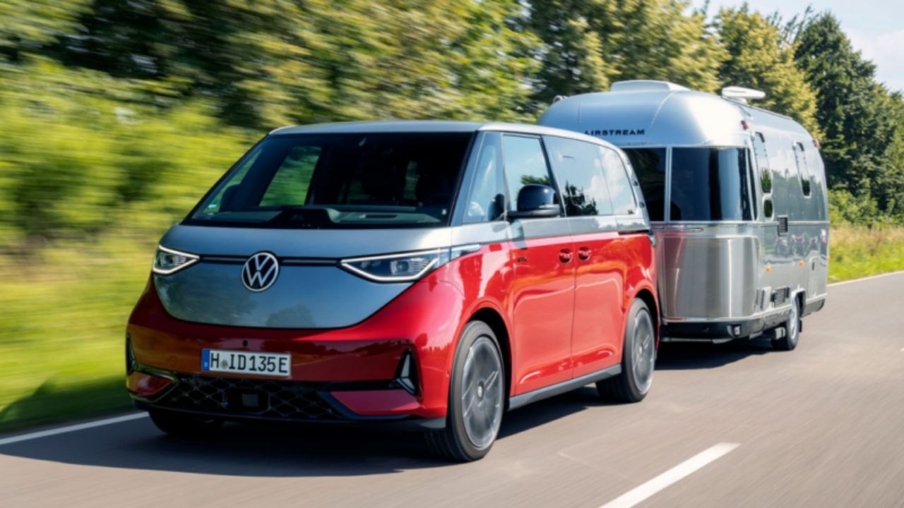 Volkswagen llama a revisión a casi 100.000 de sus coches eléctricos por riesgo de incendio en sus baterías
