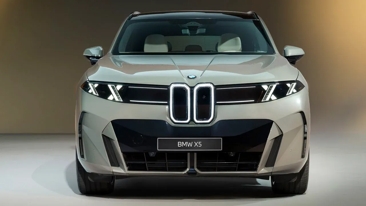 BMW iX5