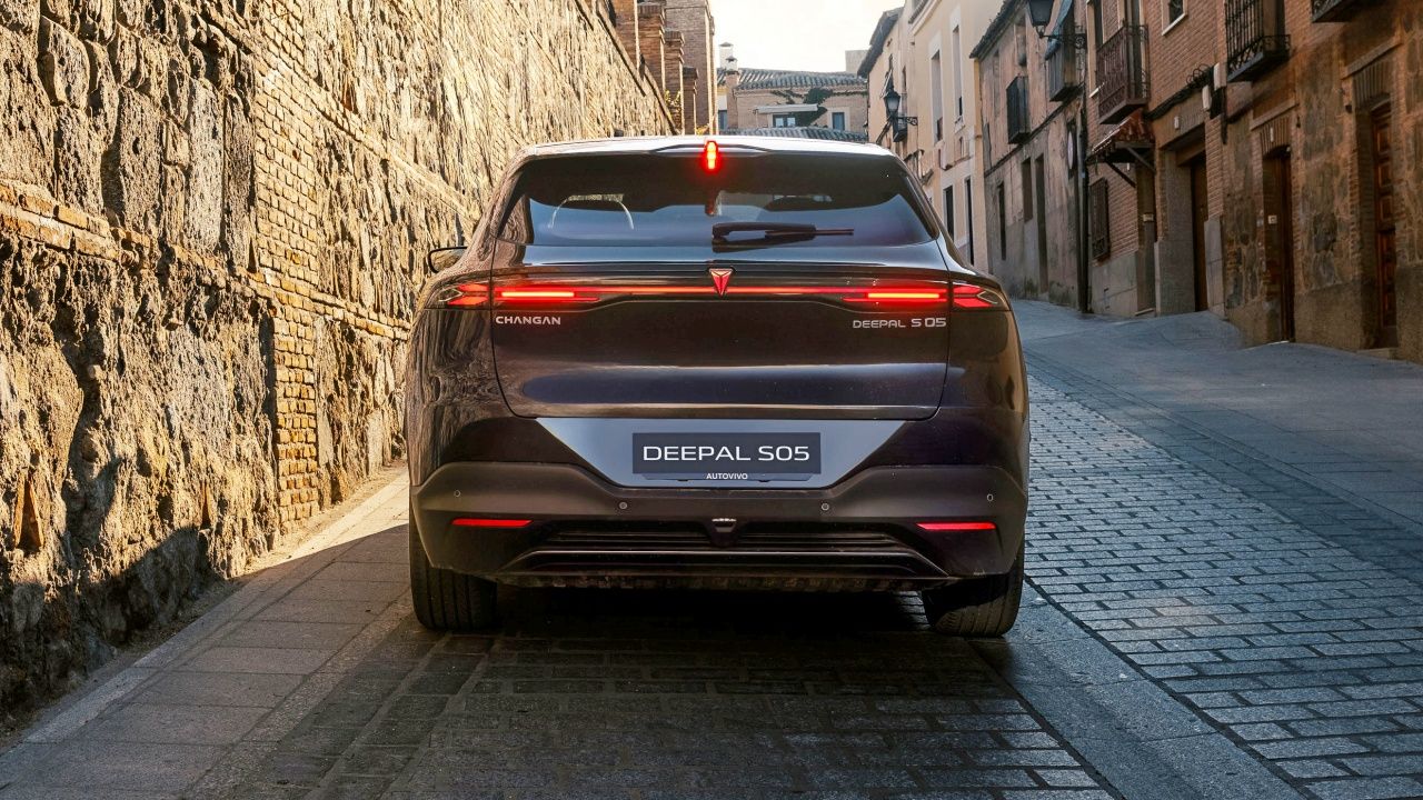 Probamos el Changan Deepal S05 PHEV, uno de los híbridos enchufables más interesantes del panorama