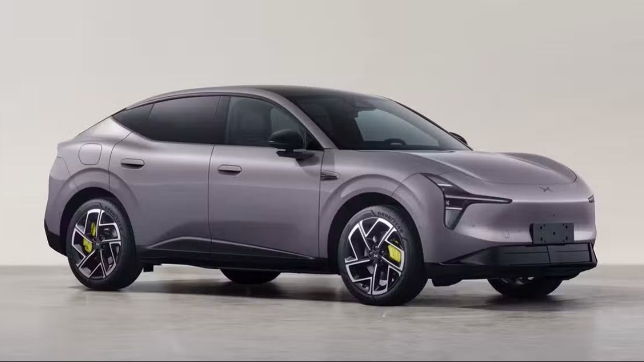 Hasta 650 km de autonomía y menos de 20.000 euros: XPeng quiere romper el mercado con el nuevo Mona L03