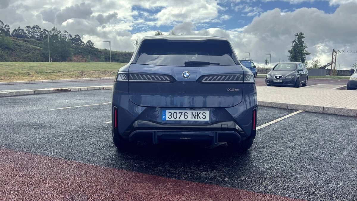 Prueba de autonomía a 120 km/h del BMW iX3