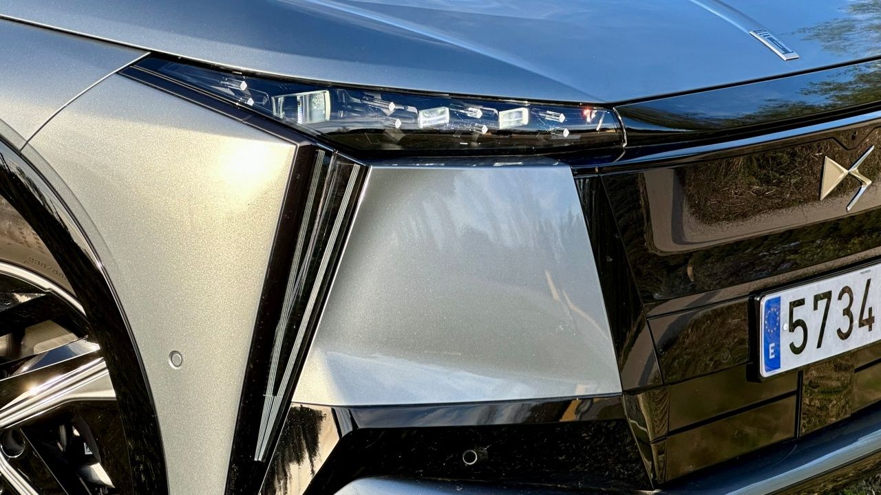 Prueba DS Nº8: nos vamos de Madrid a Barcelona con el eléctrico para los que no se deciden entre SUV o berlina