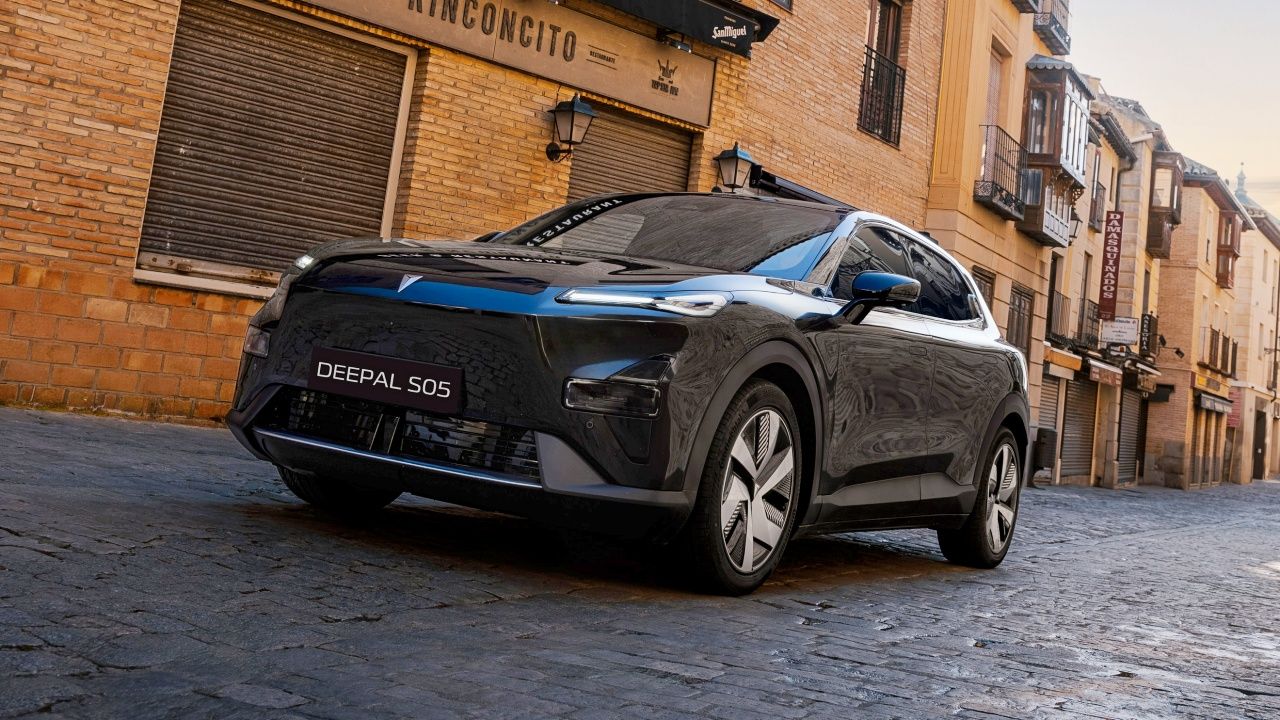 Probamos el Changan Deepal S05 PHEV, uno de los híbridos enchufables más interesantes del panorama