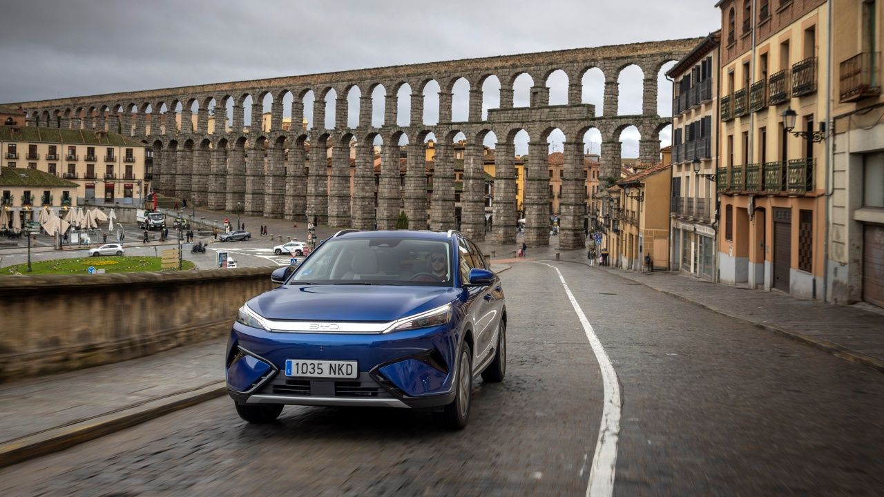 Probamos el BYD Atto 3 EVO, el SUV eléctrico chino cambia mucho más de lo que aparenta