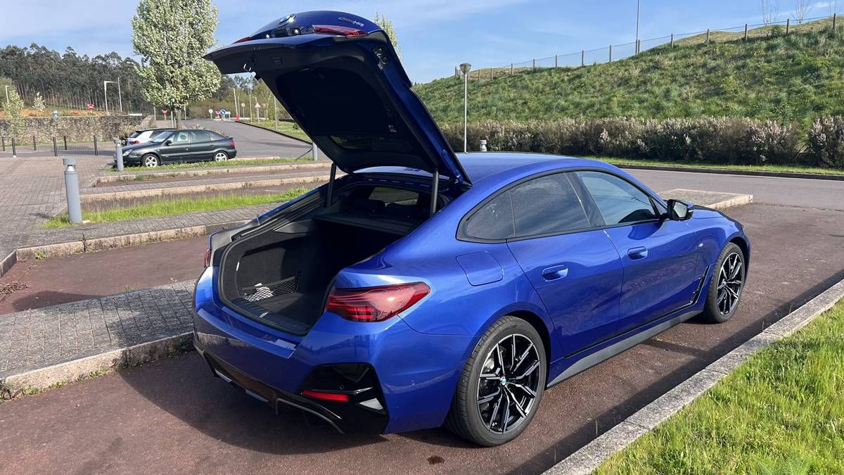 Prueba a 120 km/h BMW i4 eDrive 40