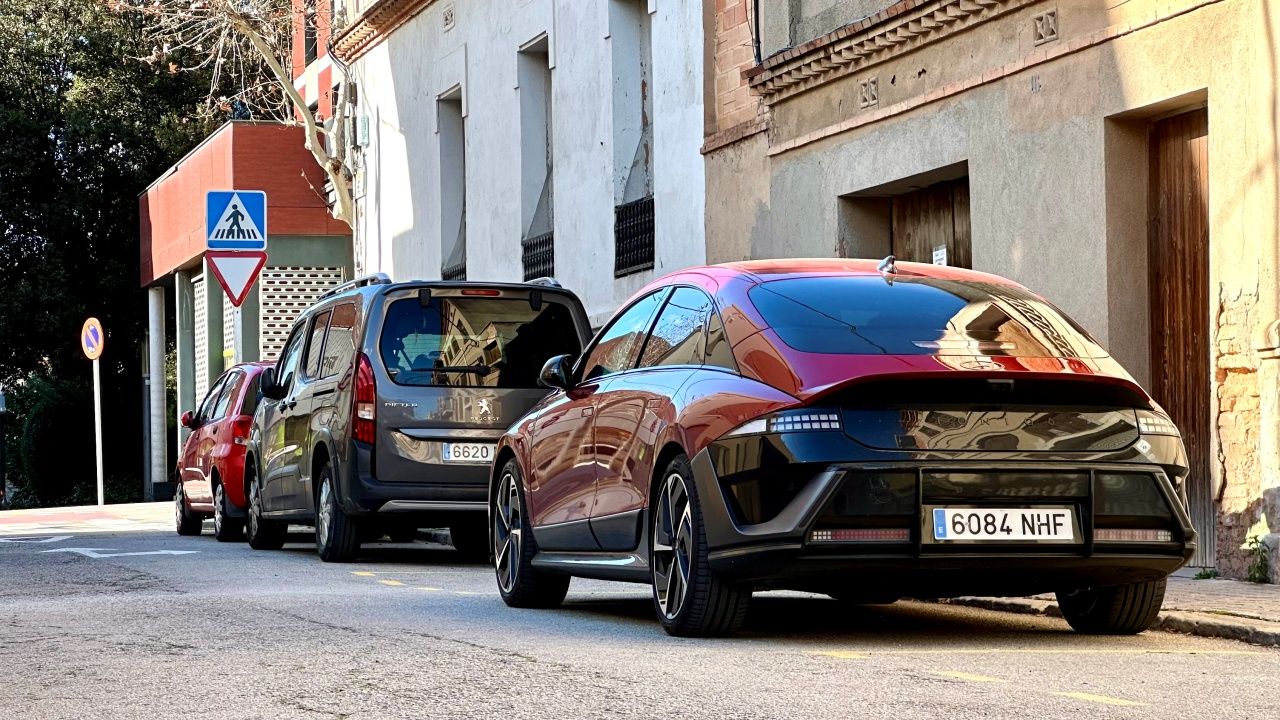 Probamos el Hyundai IONIQ 6, más de 1.000 km con el eléctrico que viaja como un coche de gasolina