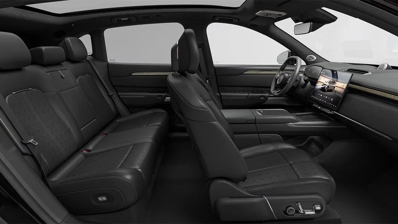 Con un precio de 52.990 euros, el Zeekr 7X quiere desbancar al BMW iX3