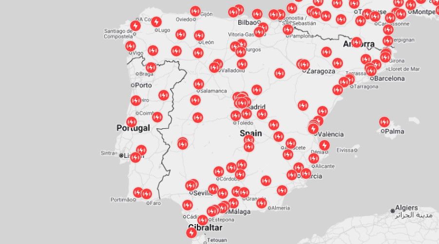 Tesla alcanza los 80.000 Supercargadores: España roza las 100 estaciones activas
