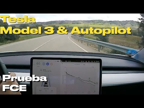 Tesla Model 3. Probamos su autonomía y Autopilot en carreteras secundarias Outside freeway range